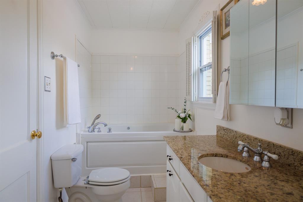 1010 S Chilton Avenue, Tyler, TX 75701