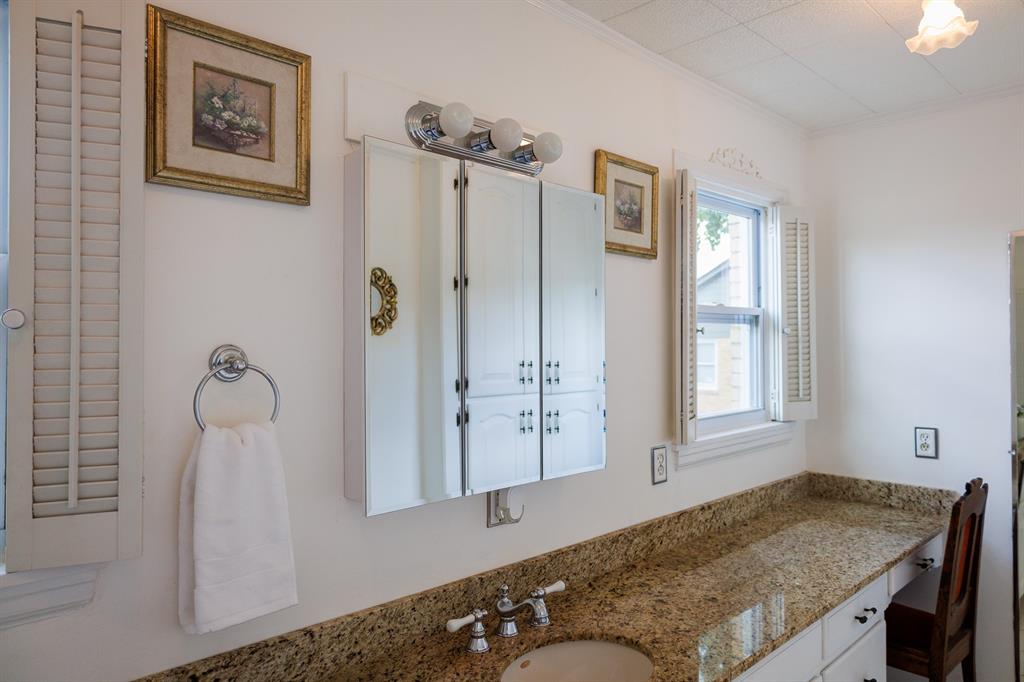 1010 S Chilton Avenue, Tyler, TX 75701