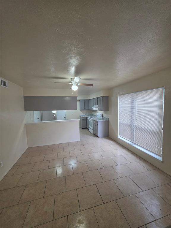 1225 Oakbluff Drive, Lancaster, TX 75146