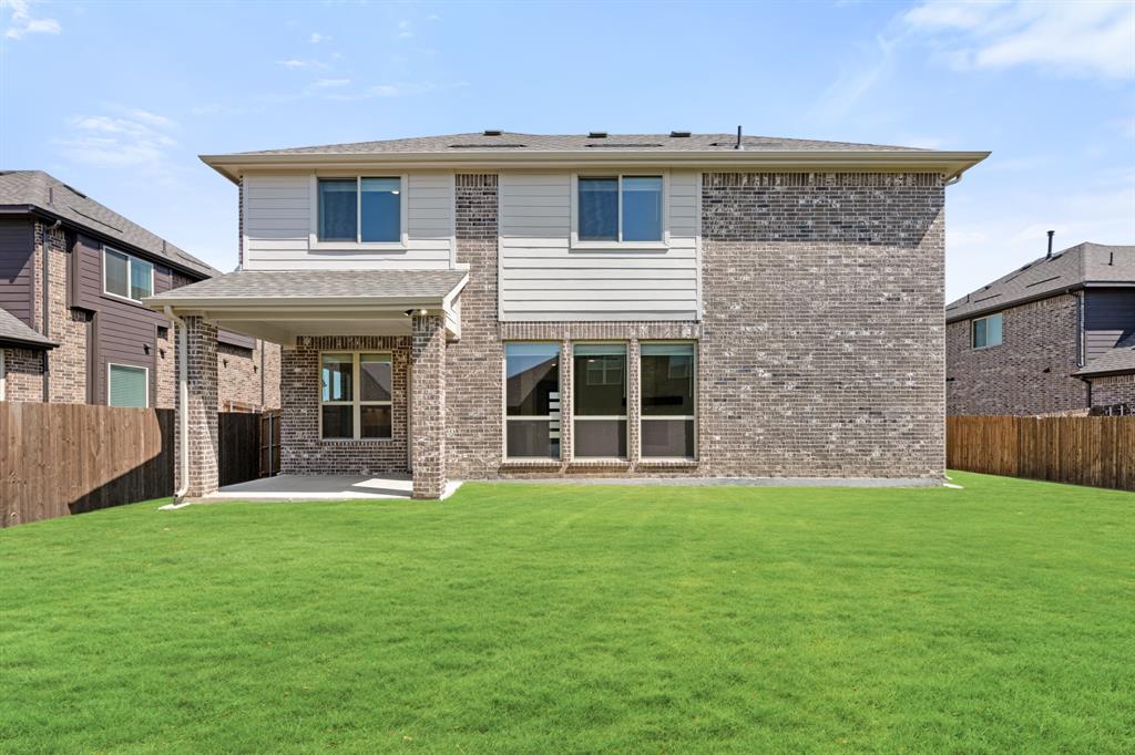 917 Greenleaf Court, Anna, TX 75409