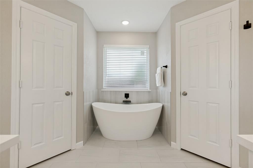 2104 Heather Hill Lane, Plano, TX 75075