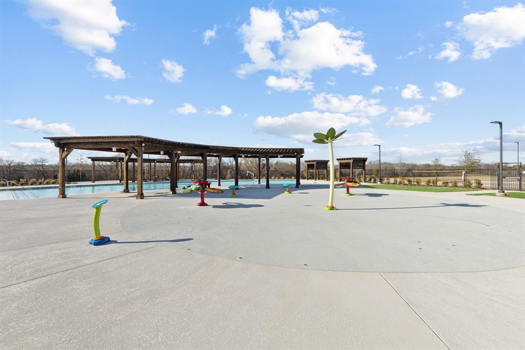 Splash pad