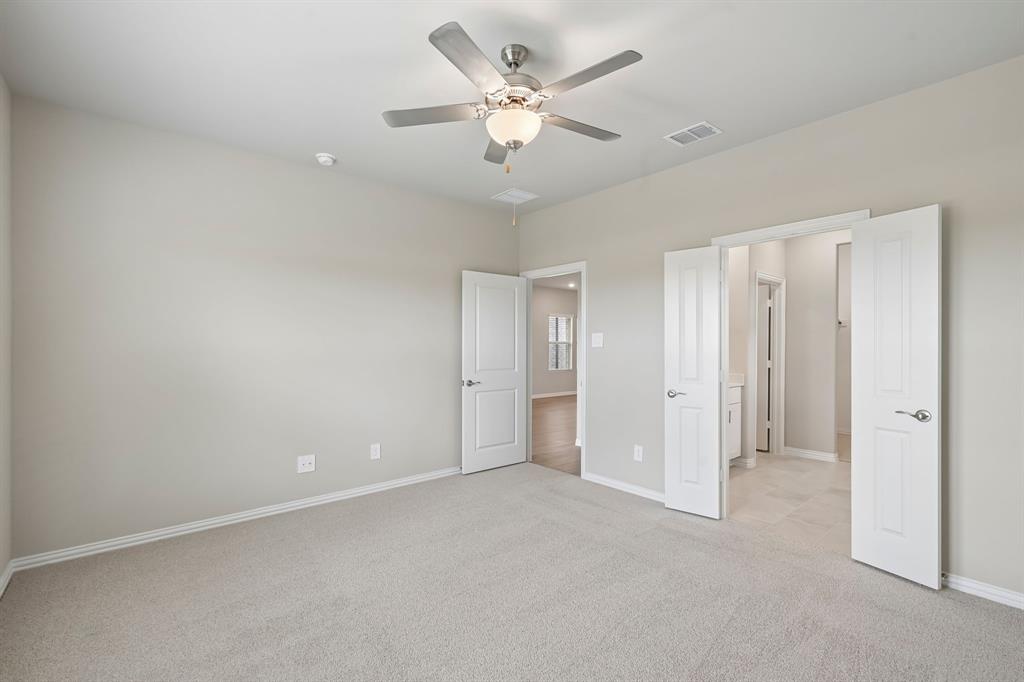 Photo is not of the actual home, but is an inspirational photo of builder’s model home and may depict options, furnishings, and/or decorator features that are not included.