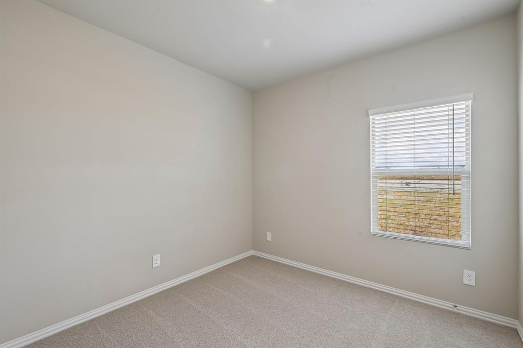Photo is not of the actual home, but is an inspirational photo of builder’s model home and may depict options, furnishings, and/or decorator features that are not included.