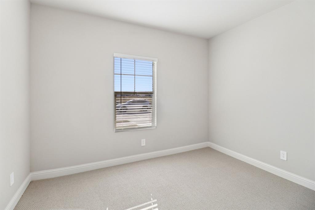 Photo is not of the actual home, but is an inspirational photo of builder’s model home and may depict options, furnishings, and/or decorator features that are not included.