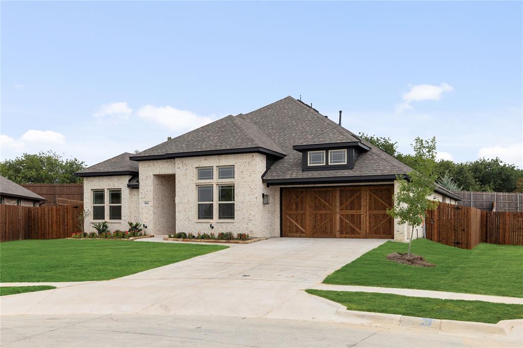 1044 Quincy Drive, Red Oak, TX 75154