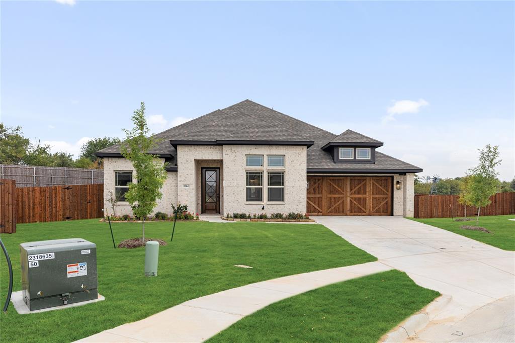 1044 Quincy Drive, Red Oak, TX 75154