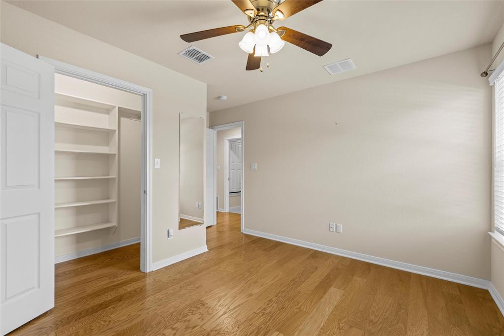 637 Hoffmeyer Lane, Robinson, TX 76706