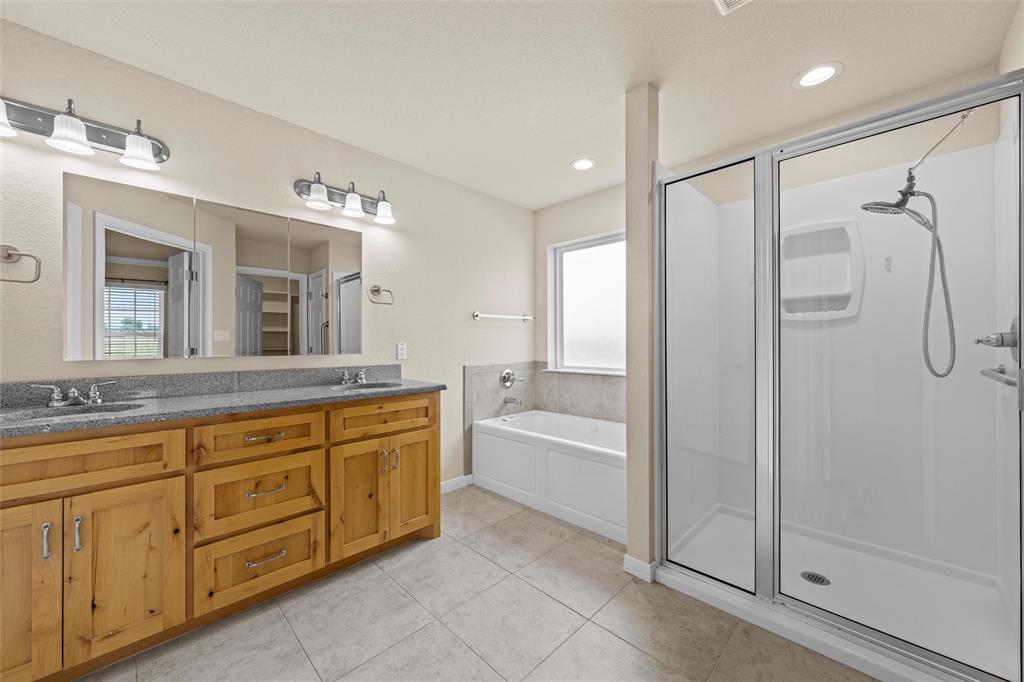 637 Hoffmeyer Lane, Robinson, TX 76706
