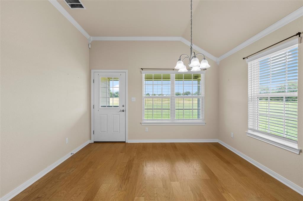 637 Hoffmeyer Lane, Robinson, TX 76706