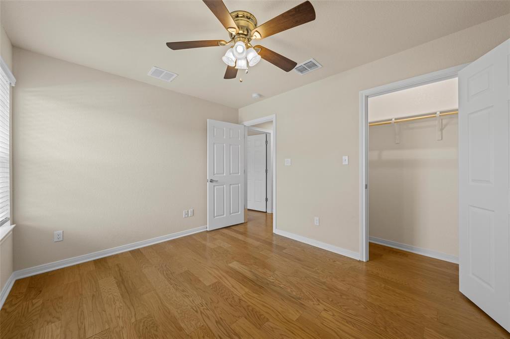 637 Hoffmeyer Lane, Robinson, TX 76706