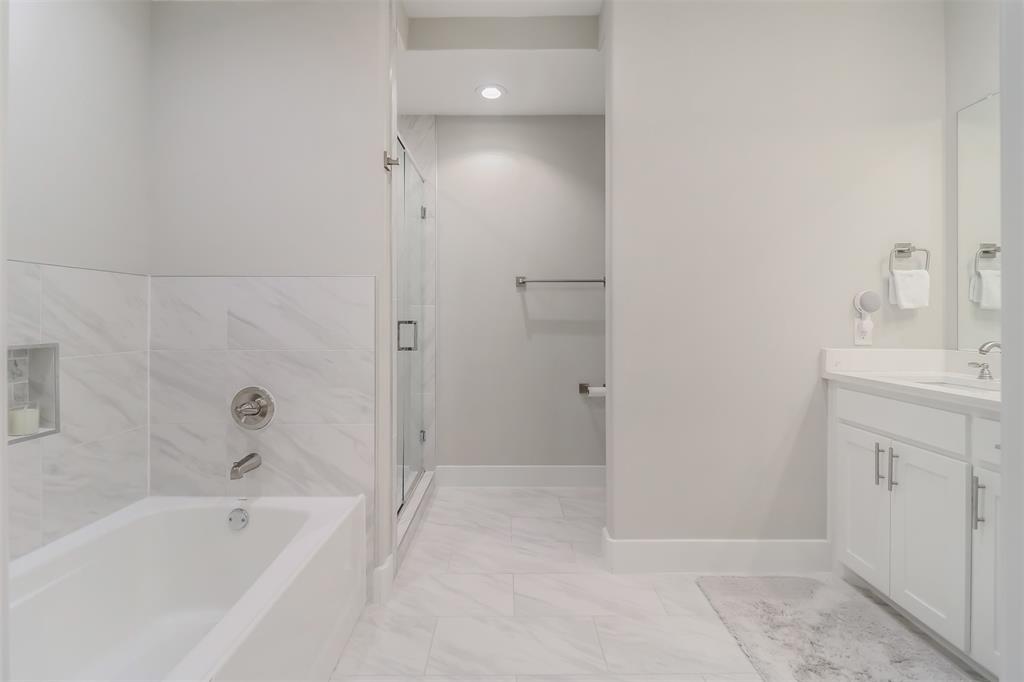 1975 Angelina Drive, Dallas, TX 75212