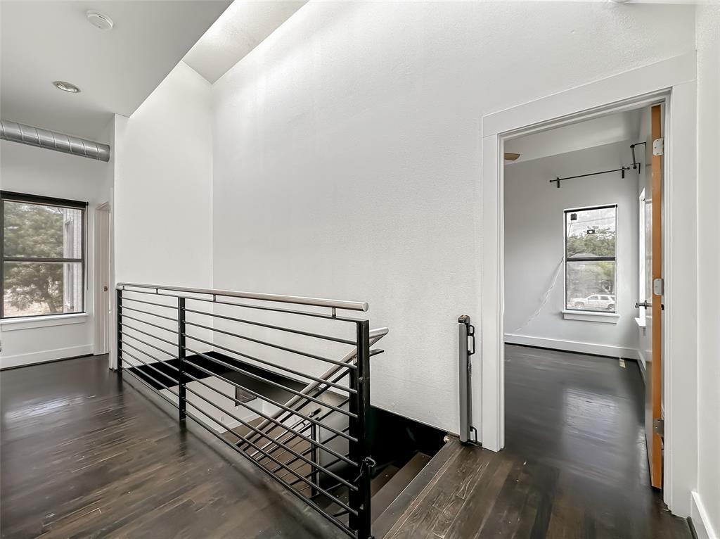417 S Beacon Street, Dallas, TX 75223