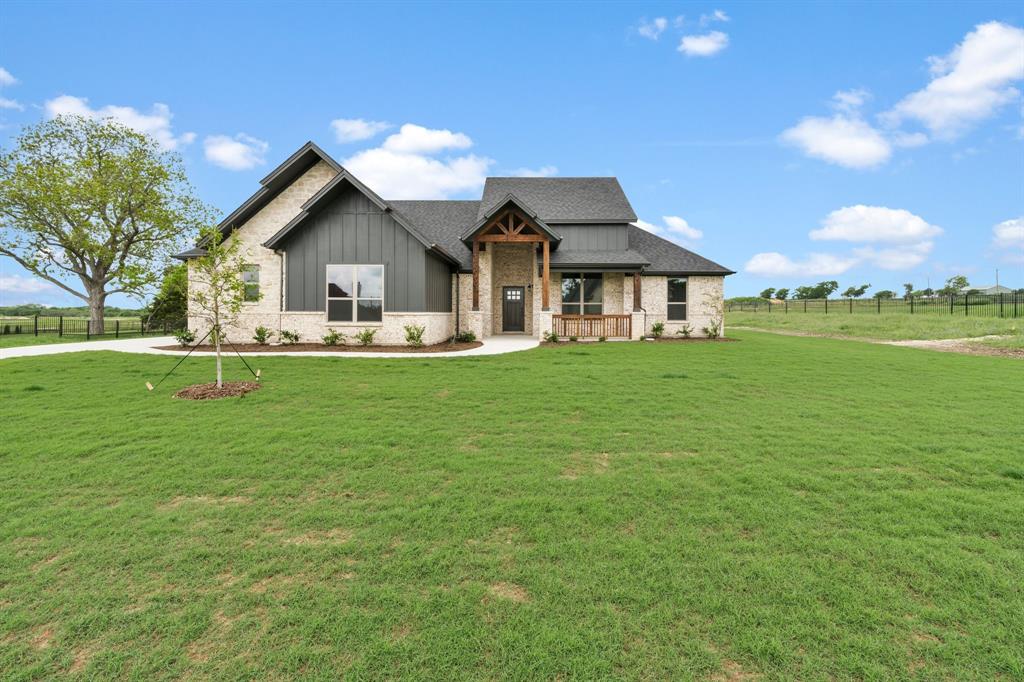 SAME FLOORPLAN, DIFFERENT ELEVATION