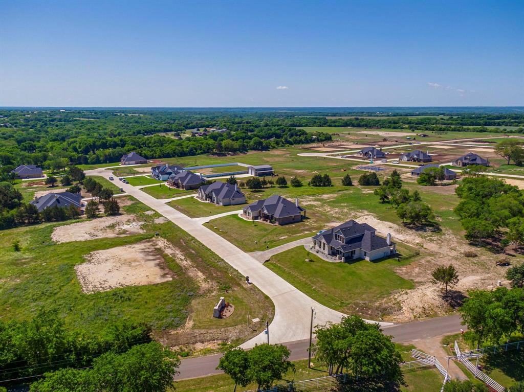 440 Paradise Ridge Drive, Waxahachie, TX 75167