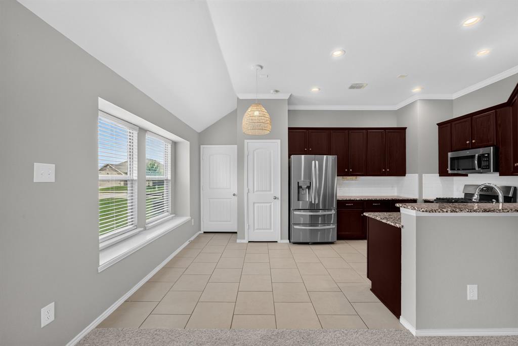 1928 Glen Meadow Drive, Royse City, TX 75189