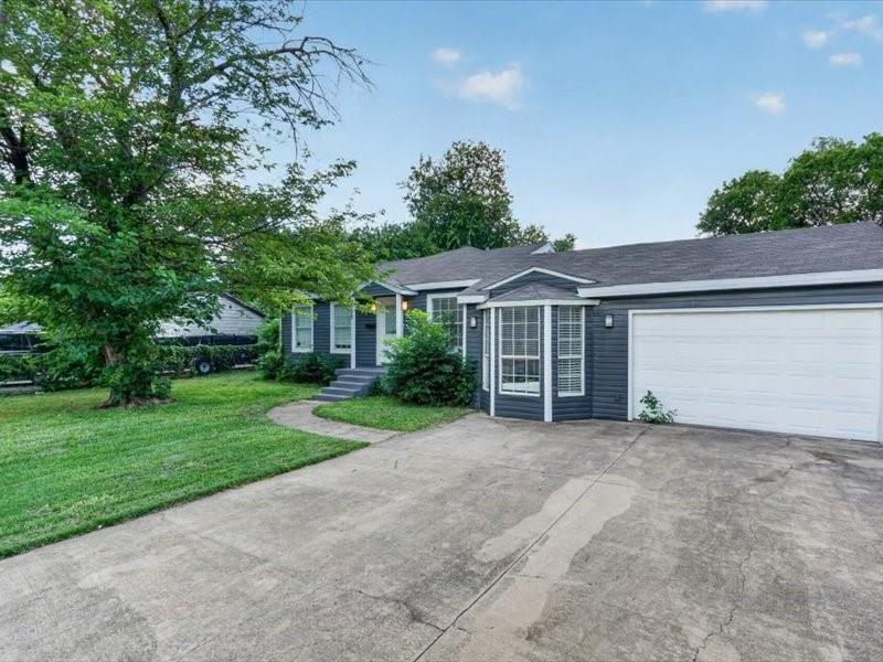 6633 Emhouse Street, Dallas, TX 75232