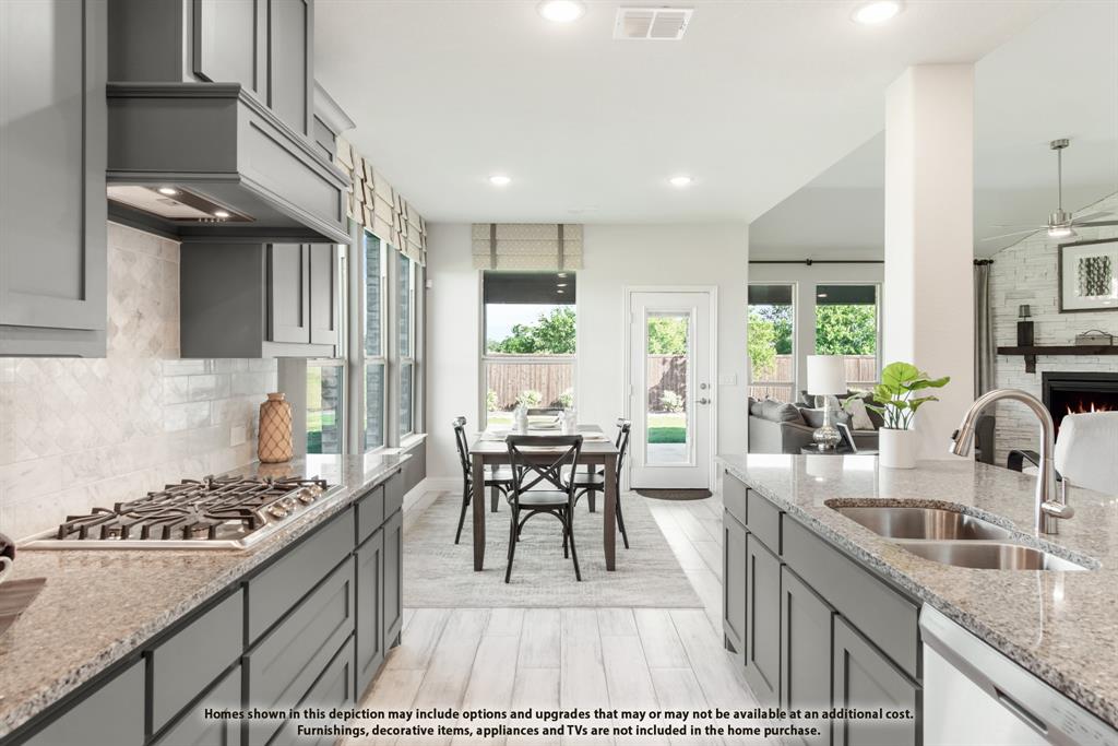 1746 Saunders Drive, Cedar Hill, TX 75104