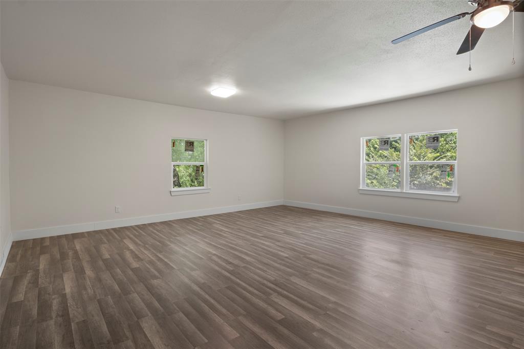 Massive flex room on the second floor. Can be used as a game room, study room, living room, etc.