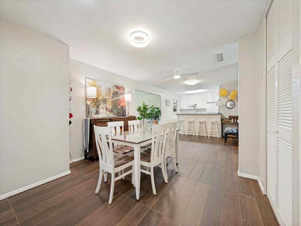 3032 Hollandale Lane, Farmers Branch, TX 75234