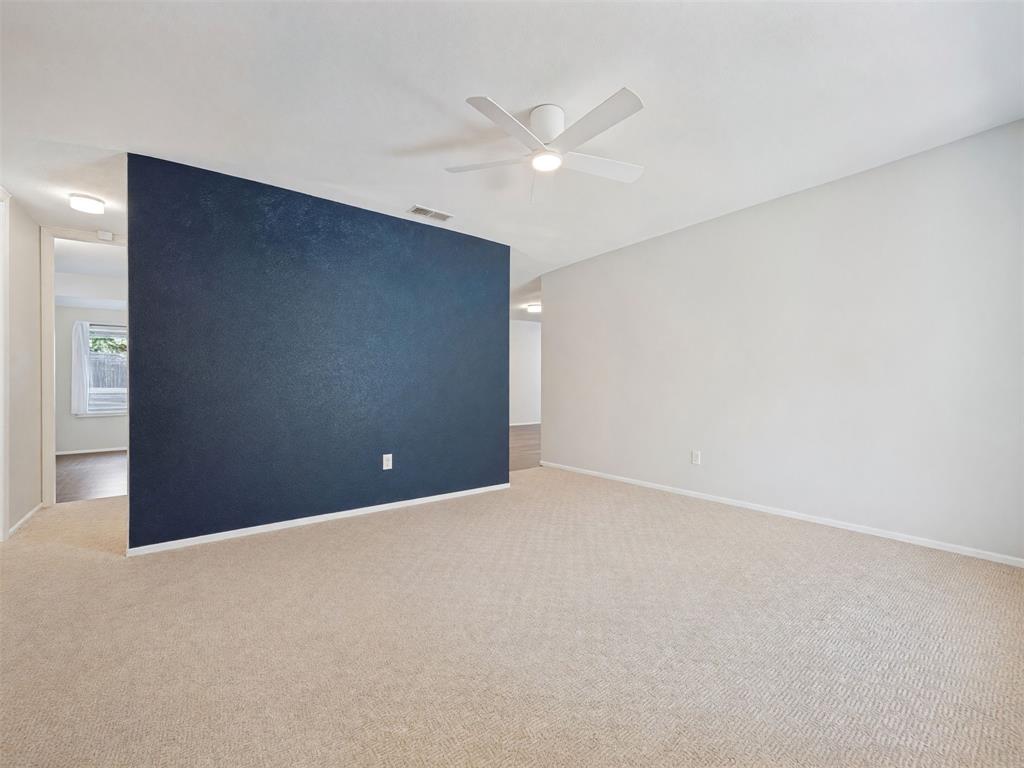 3032 Hollandale Lane, Farmers Branch, TX 75234