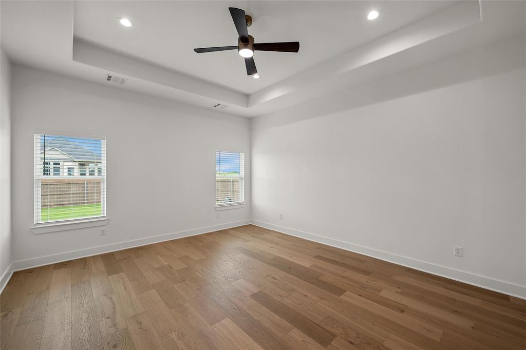 1317 Tahonta Drive, Hewitt, TX 76643