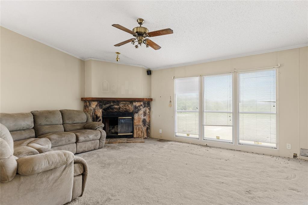 1413 Water Well Road, Lorena, TX 76655