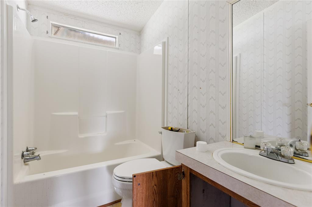 1413 Water Well Road, Lorena, TX 76655