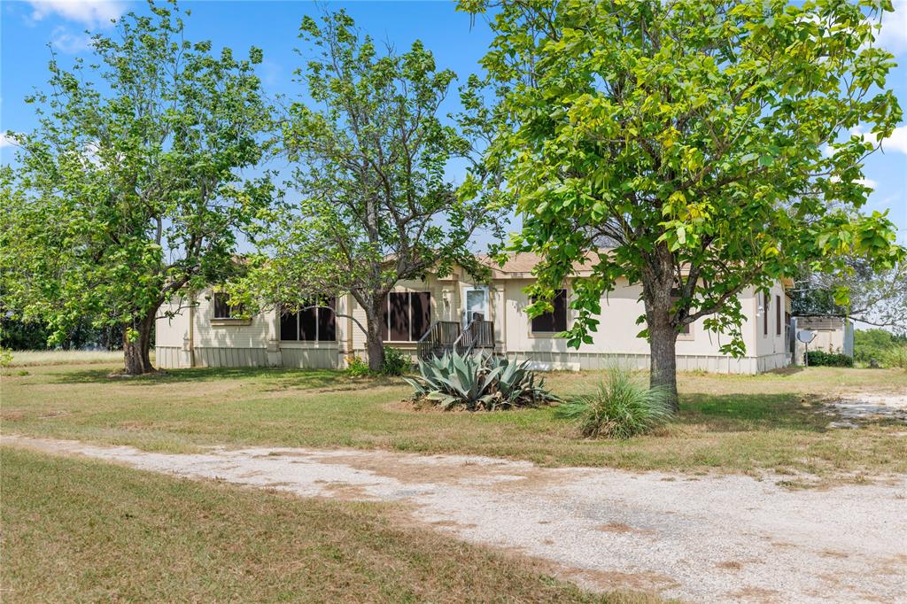 1413 Water Well Road, Lorena, TX 76655