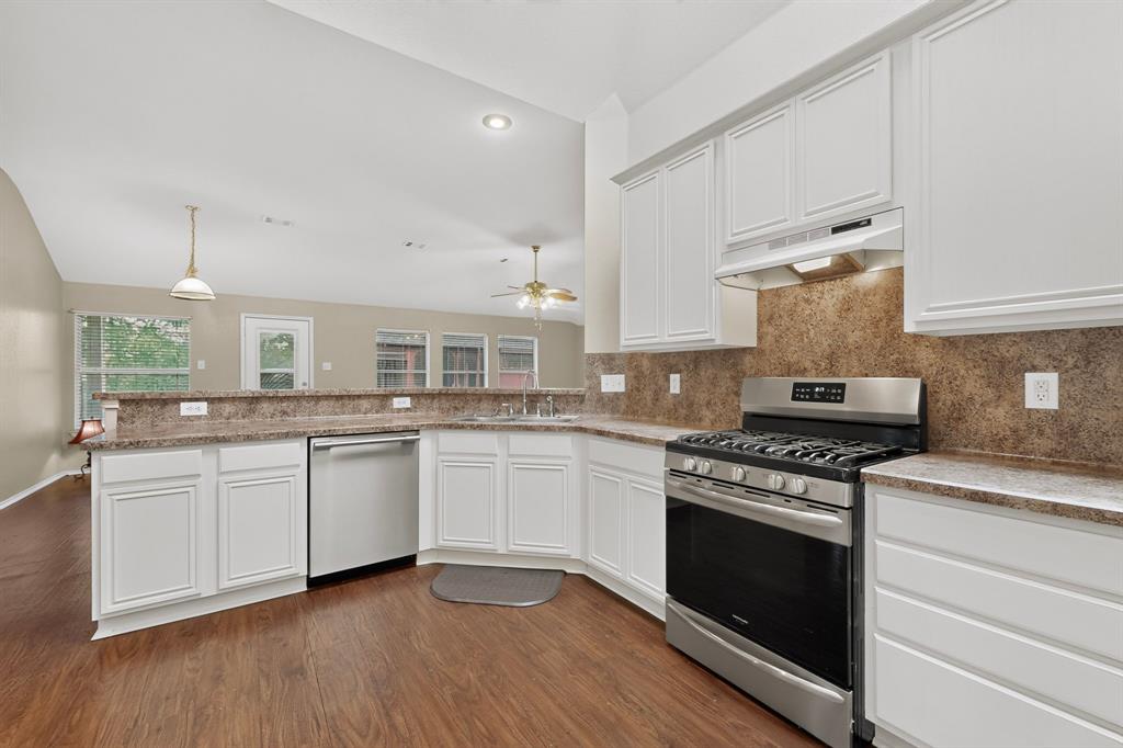 101 Wandering Drive, Forney, TX 75126