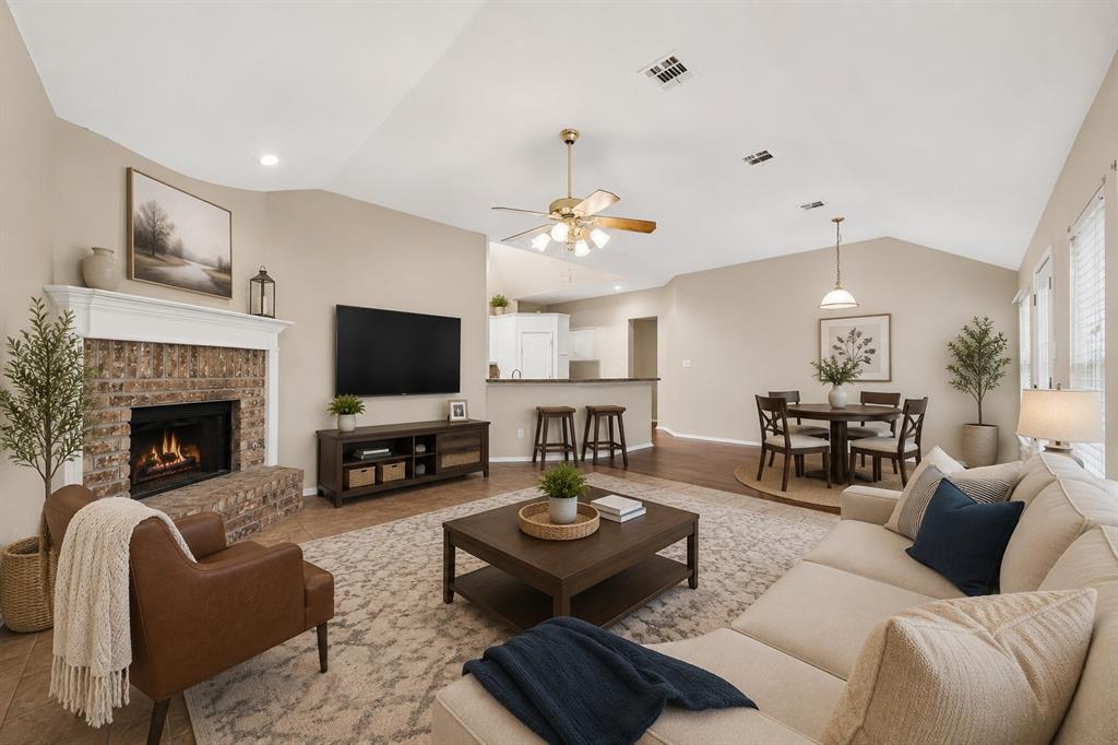 101 Wandering Drive, Forney, TX 75126 101 Wandering Drive, Forney, TX 75126
