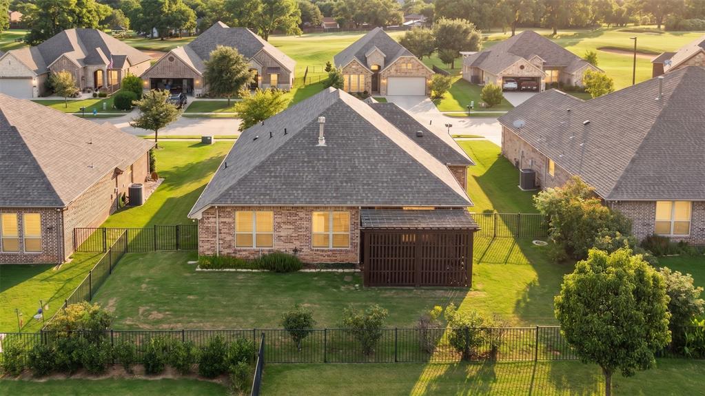 2038 Clive Drive, Granbury, TX 76048