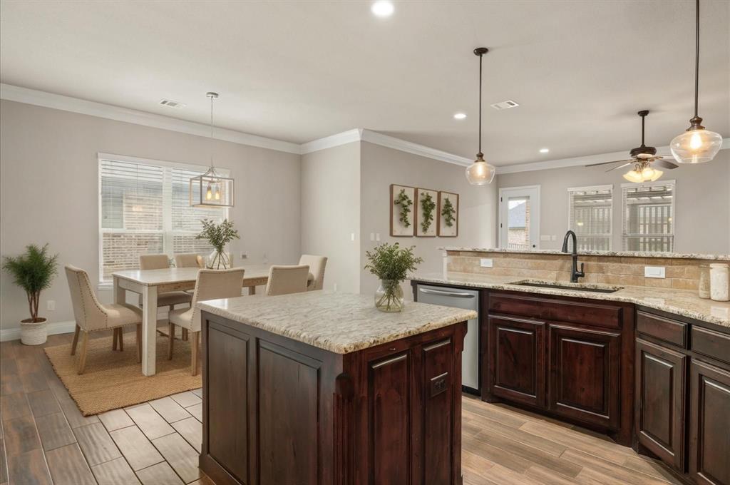 Virtually Stage Kitchen and Dining Room Virtually Stage Kitchen and Dining Room