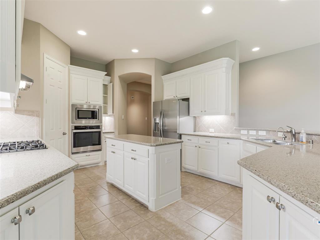 805 Barton Springs Drive, Fairview, TX 75069 805 Barton Springs Drive, Fairview, TX 75069