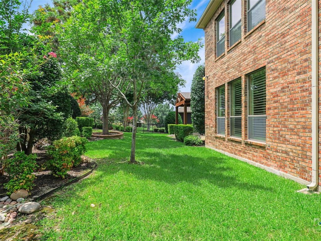 805 Barton Springs Drive, Fairview, TX 75069
