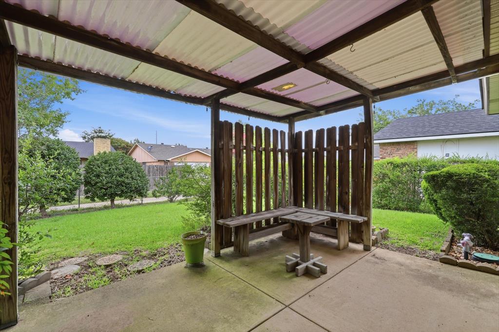 2929 Silverdale Lane, Garland, TX 75044