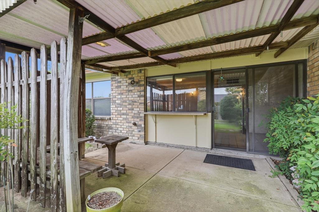 2929 Silverdale Lane, Garland, TX 75044