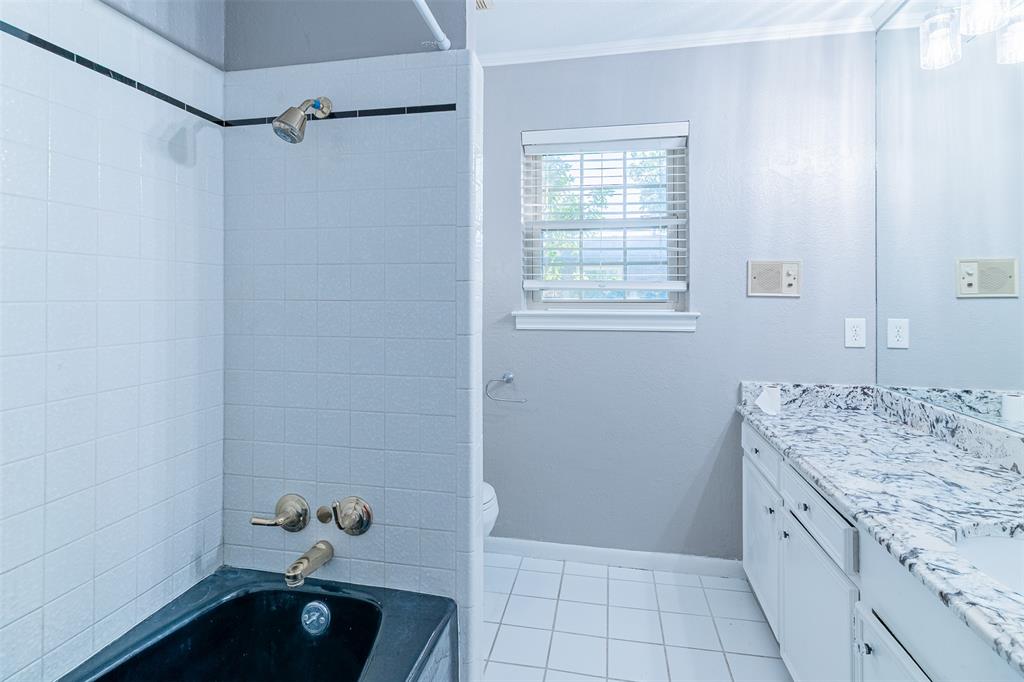 3400 Dever Drive, Waco, TX 76708