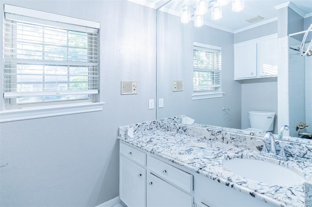 3400 Dever Drive, Waco, TX 76708