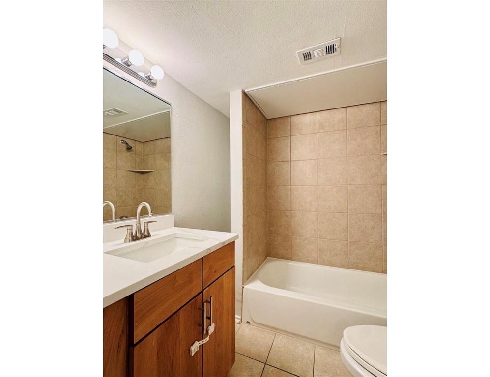 4616 W Lovers Lane, #119, Dallas, TX 75209