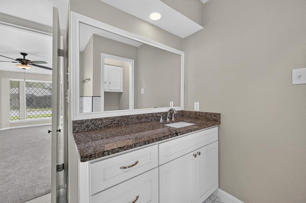 344 Woodbrook Drive, DeSoto, TX 75115