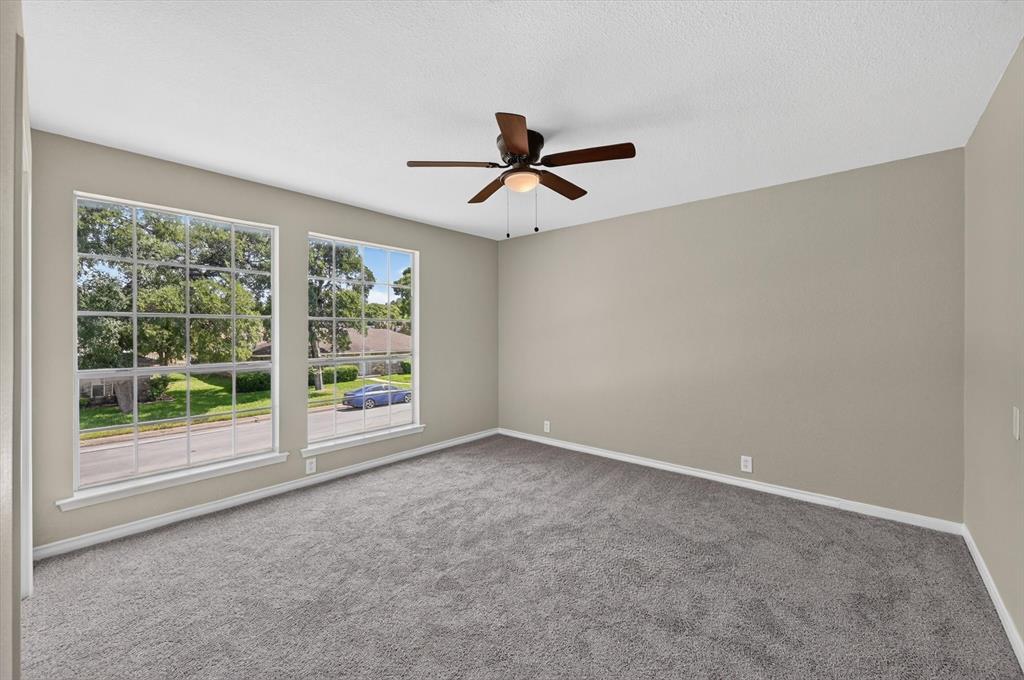 344 Woodbrook Drive, DeSoto, TX 75115