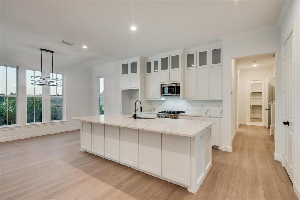 1203 Chapel Drive, Rockwall, TX 75032