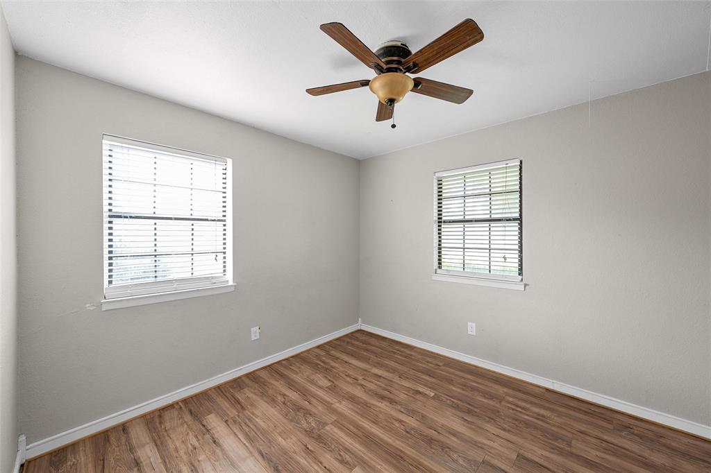 1002 Caron Street, Robinson, TX 76706