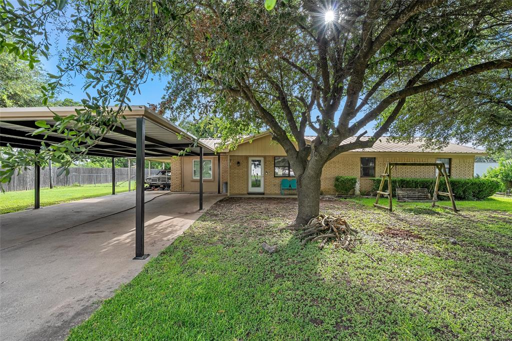 1002 Caron Street, Robinson, TX 76706