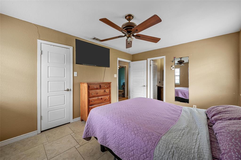 1002 Caron Street, Robinson, TX 76706