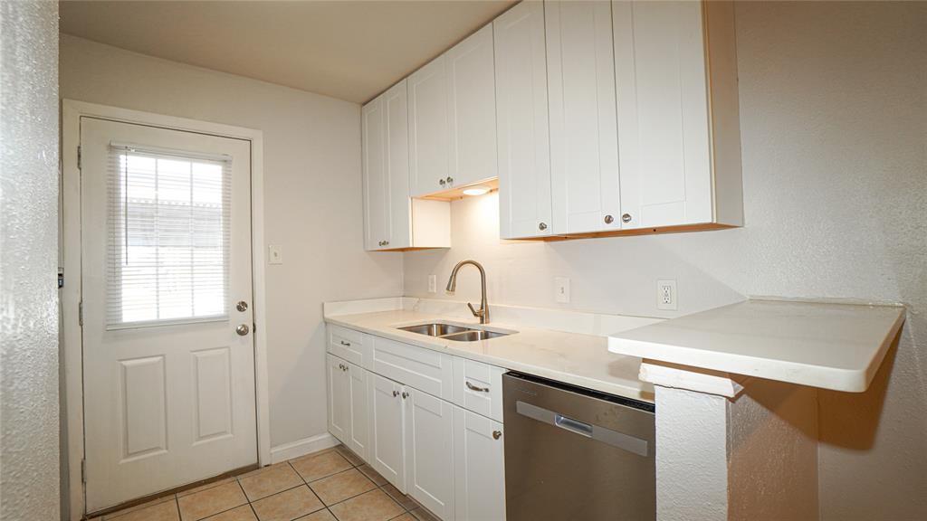 5638 Marina Drive, #22, Garland, TX 75043 5638 Marina Drive, #22, Garland, TX 75043