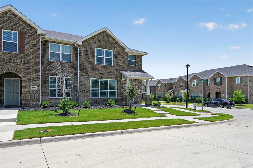 3001 Percheron Drive, Mesquite, TX 75150
