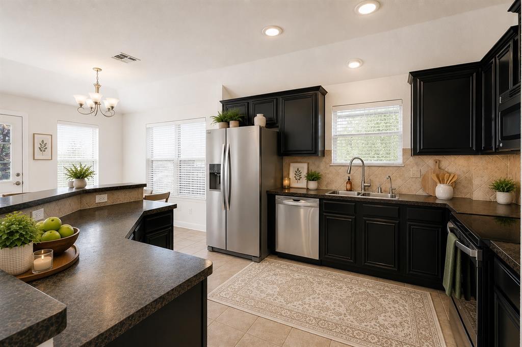 2041 Shady Glen Trail, Princeton, TX 75407