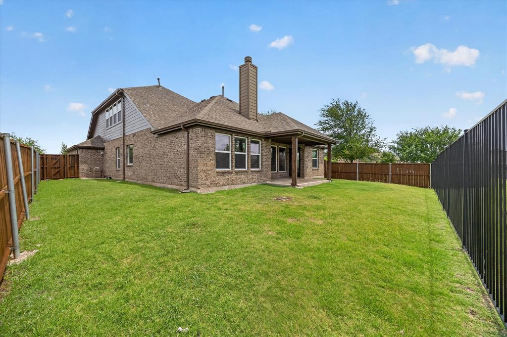 601 England Street, Fate, TX 75189